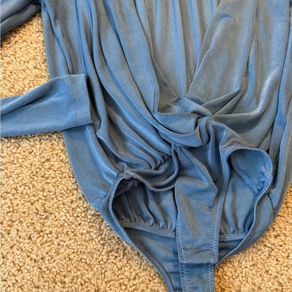 Free People Blue Long Sleeve Bodysuit - Picture 4 of 8